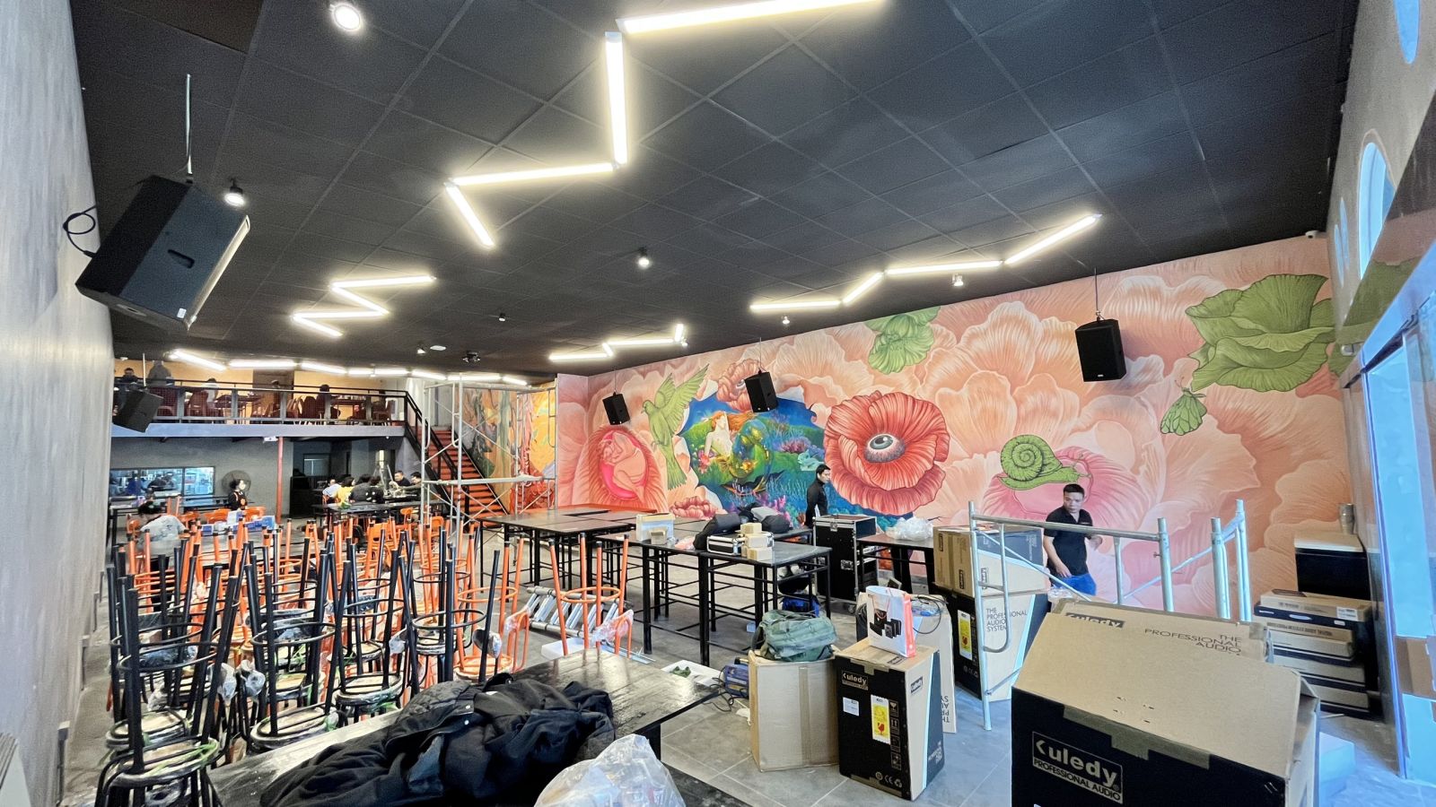 Lắp đặt hệ thống âm thanh loa Kuledy CX12 cho quán bar beer ở Bạch Đằng, Hai Bà Trưng