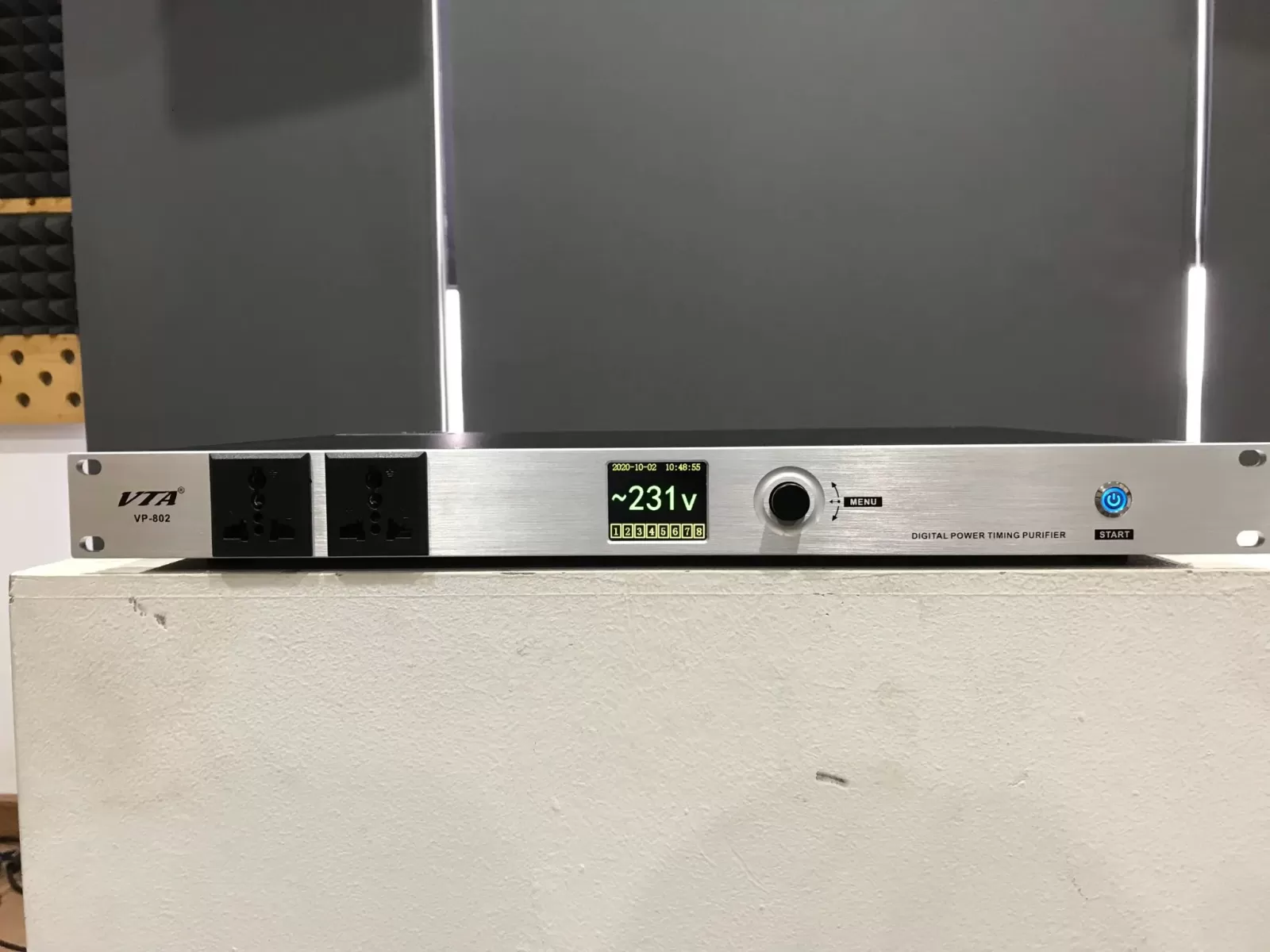 các nút điều khiển VTA VP802